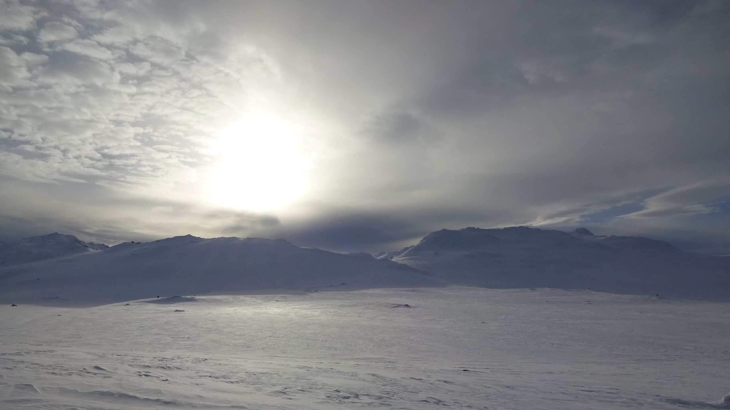 arctisch landschap noorwegen huttentocht