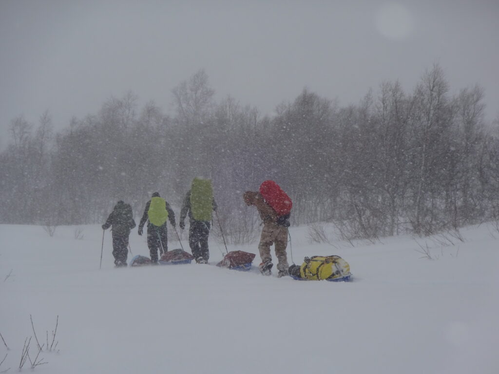 Wintersurvival met sneeuwschoenwandelen en pulka in Noorwegen met module 3 van de Trekkingschool