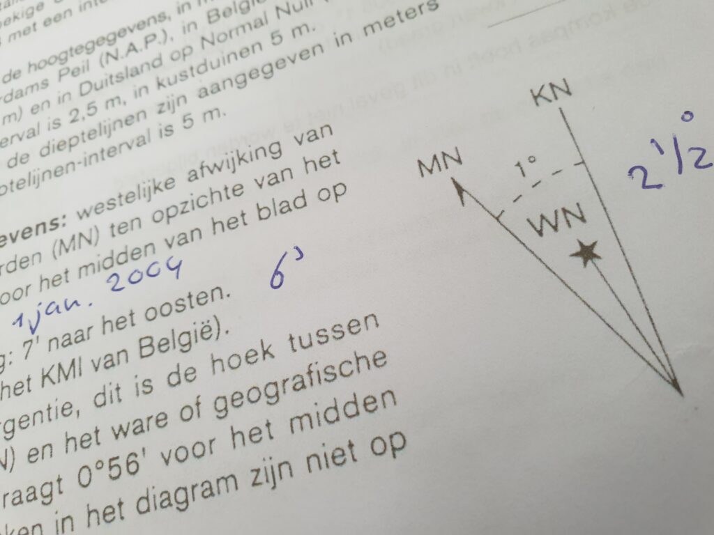 De miswijzing berekenen en corrigeren op je kompas met Northern Pioneers