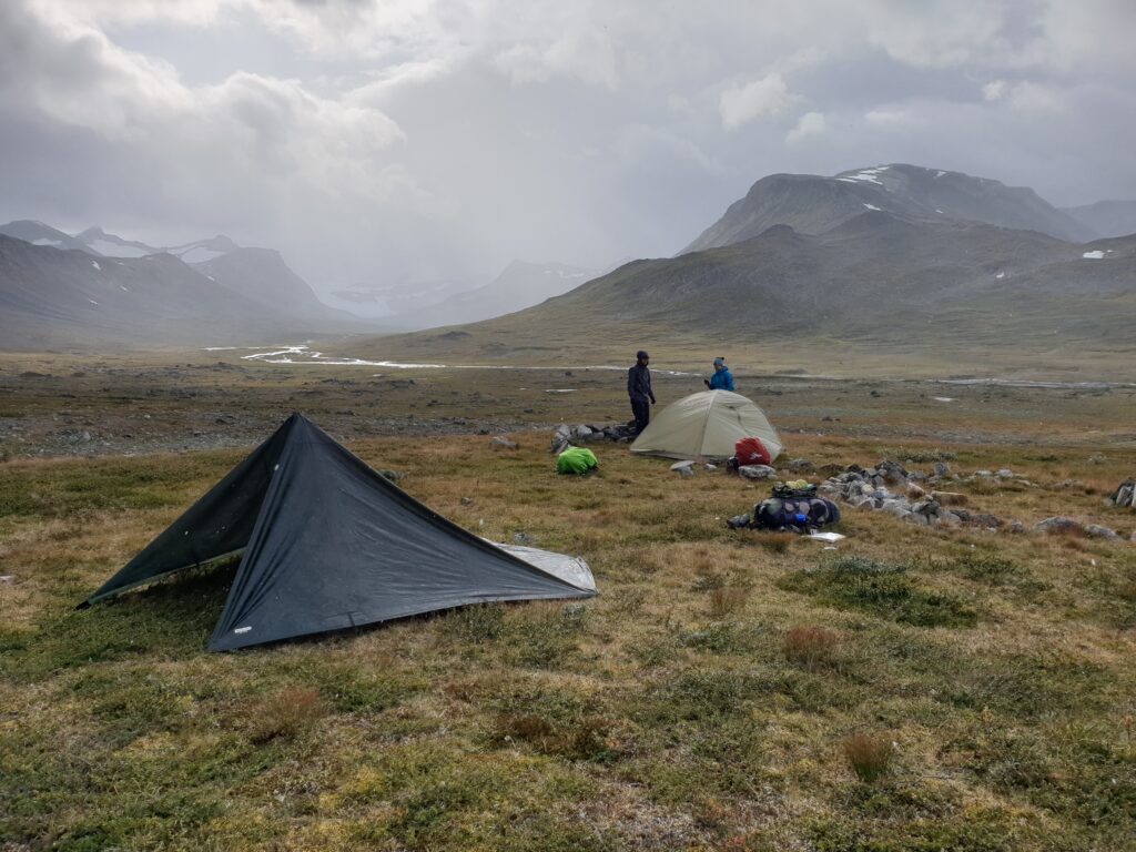 Wildkamperen tijdens een trekking in Jotunheimen Noorwegen