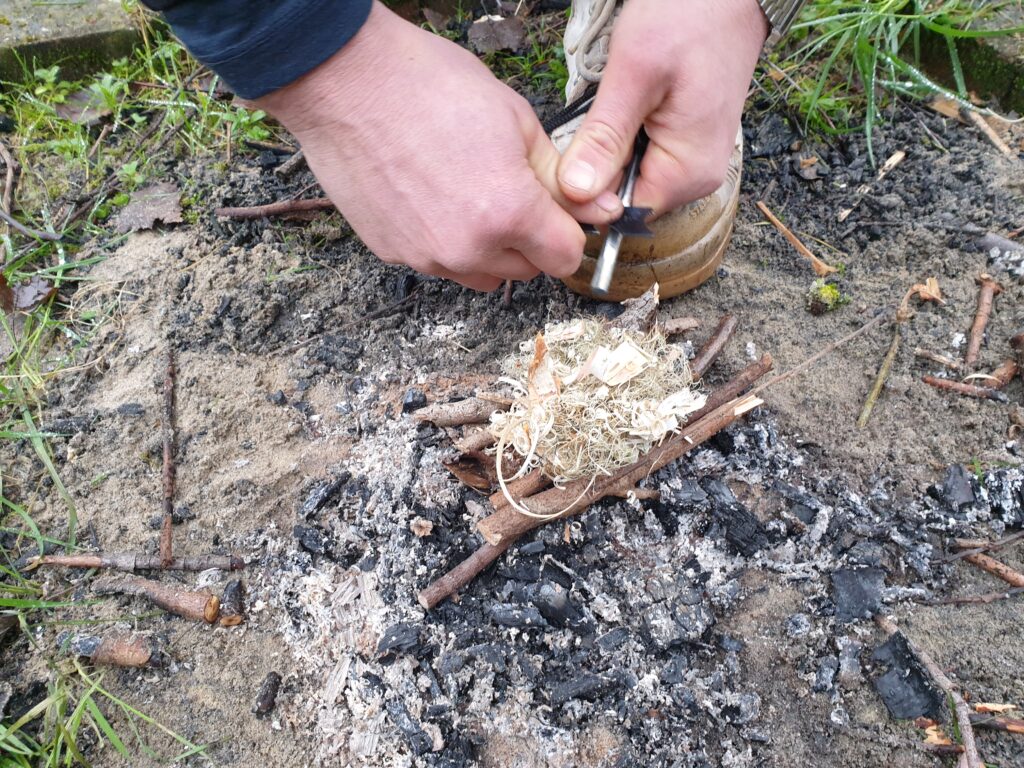 Vuur maken met een firesteel
